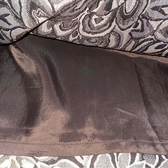 Ann Taylor LOFT skirt, brown/cream/gold metallic print, zipper on side, lined - Picture 7 of 9